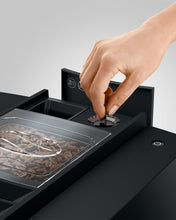 Charger l'image dans la galerie, Jura E8 Platin (EC)