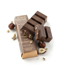Charger l&#39;image dans la galerie, Barre de Chocolat au Lait Noisettes
